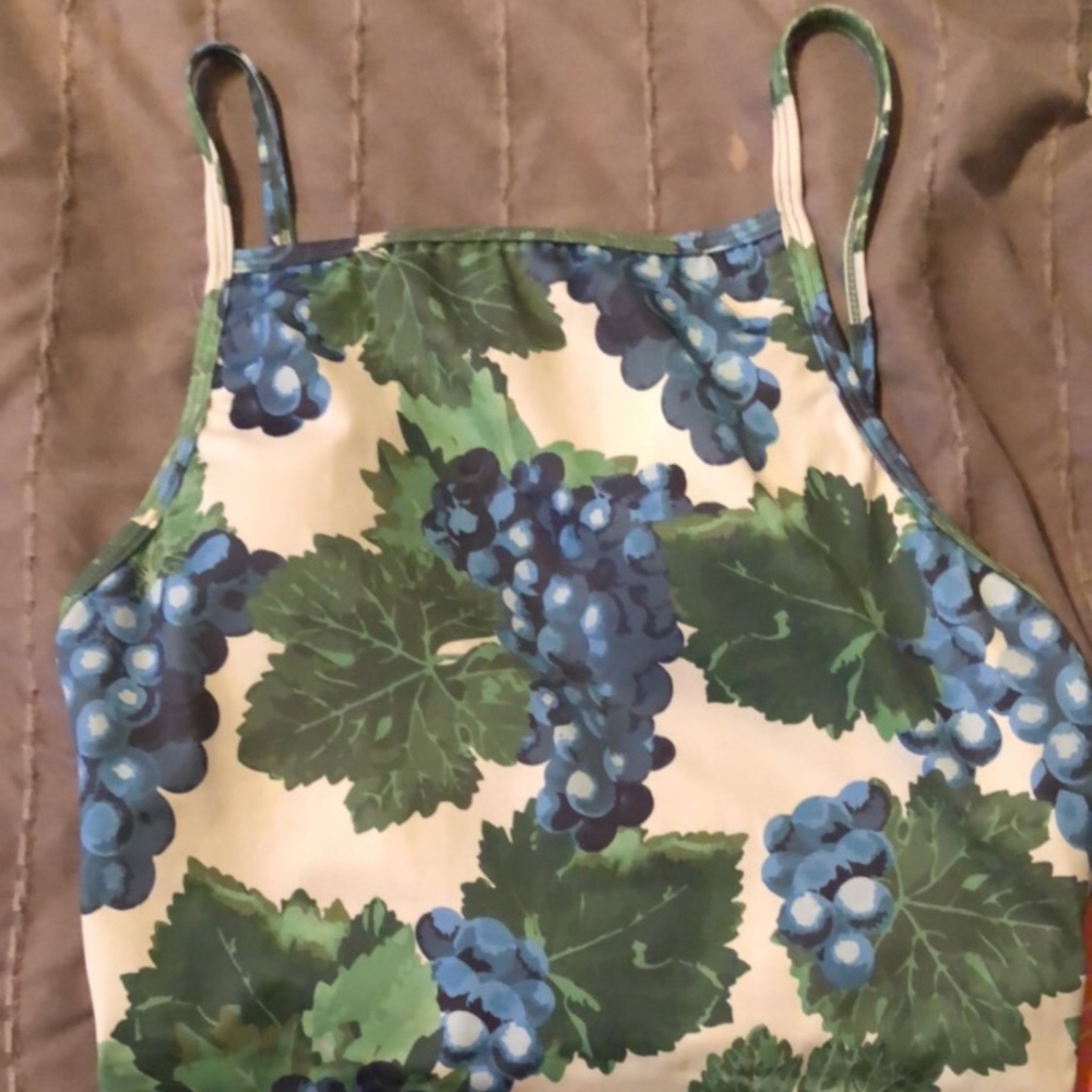 Kortni Jeane Sqaured Up Top Small